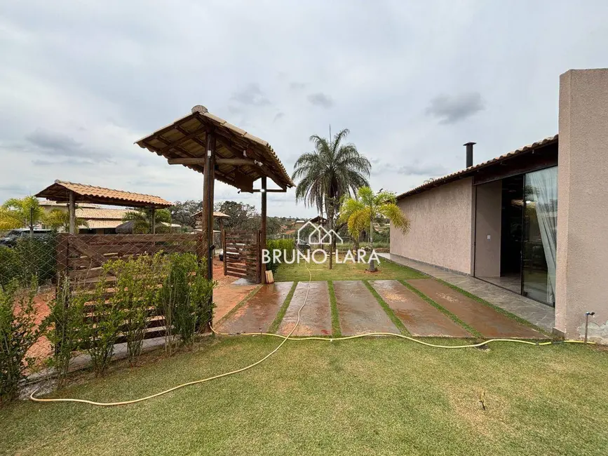 Sítio / Rancho com 2 quartos à venda, 500m2 em Mateus Leme - MG - imagem 5 Foto 5 de Sítio / Rancho com 2 quartos à venda, 500m2 em Mateus Leme - MG