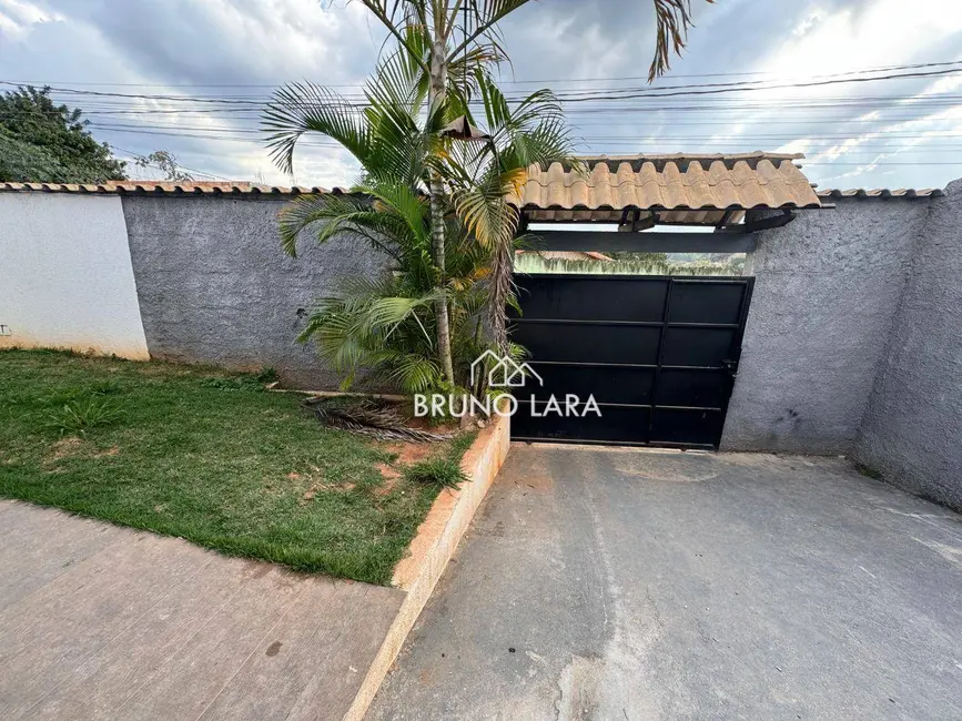 Foto 4 de Casa com 2 quartos à venda, 130m2 em Sao Joaquim De Bicas - MG