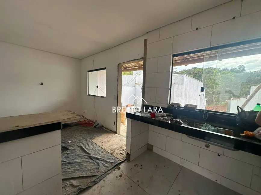 Foto 3 de Casa com 2 quartos à venda, 120m2 em Sao Joaquim De Bicas - MG