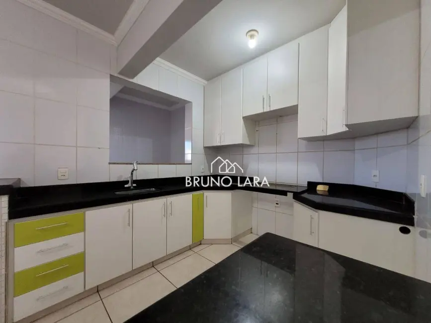 Foto 4 de Apartamento com 3 quartos para alugar, 115m2 em Igarape - MG
