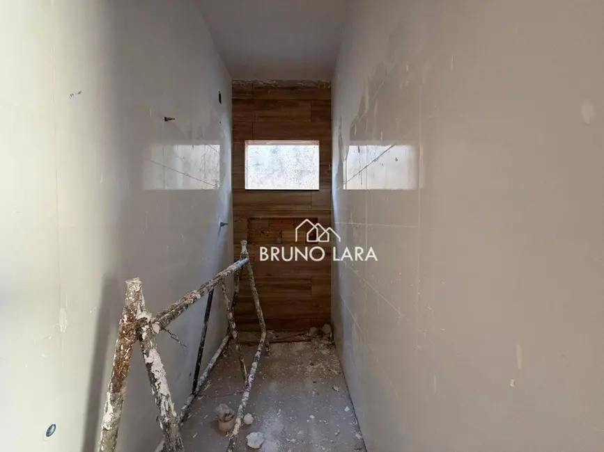 Foto 8 de Casa com 2 quartos à venda, 130m2 em Sao Joaquim De Bicas - MG