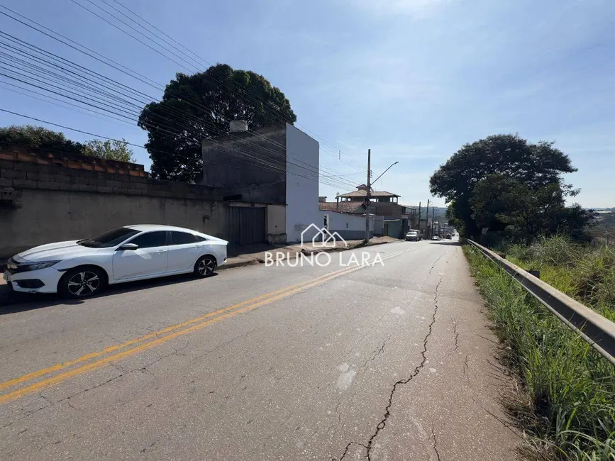 Foto 1 de Terreno / Lote à venda, 360m2 em Igarape - MG