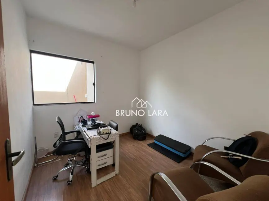Foto 9 de Casa com 3 quartos à venda, 180m2 em Sao Joaquim De Bicas - MG