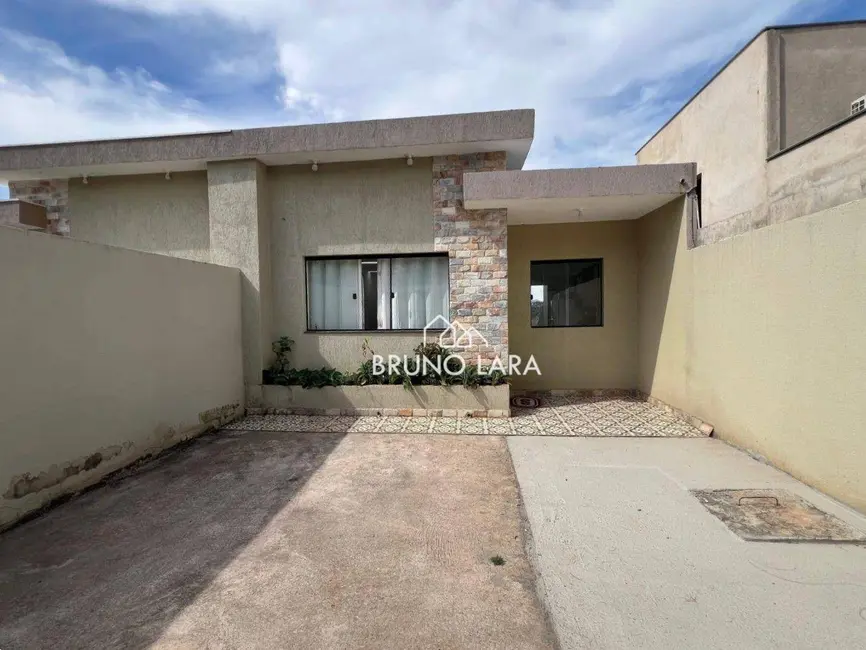 Foto 1 de Casa com 3 quartos à venda, 180m2 em Sao Joaquim De Bicas - MG