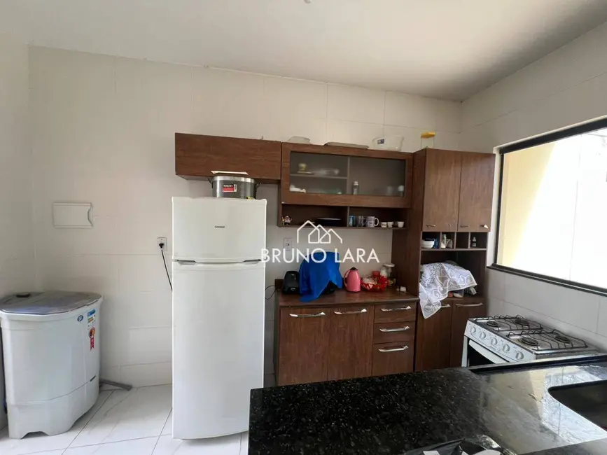 Foto 6 de Casa com 3 quartos à venda, 180m2 em Sao Joaquim De Bicas - MG