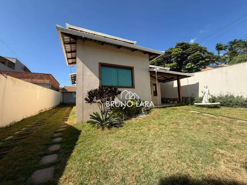 Foto 2 de Casa com 4 quartos à venda, 360m2 em Igarape - MG