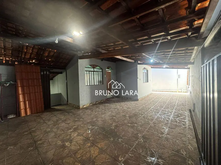 Foto 1 de Casa com 3 quartos para alugar, 262m2 em Igarape - MG