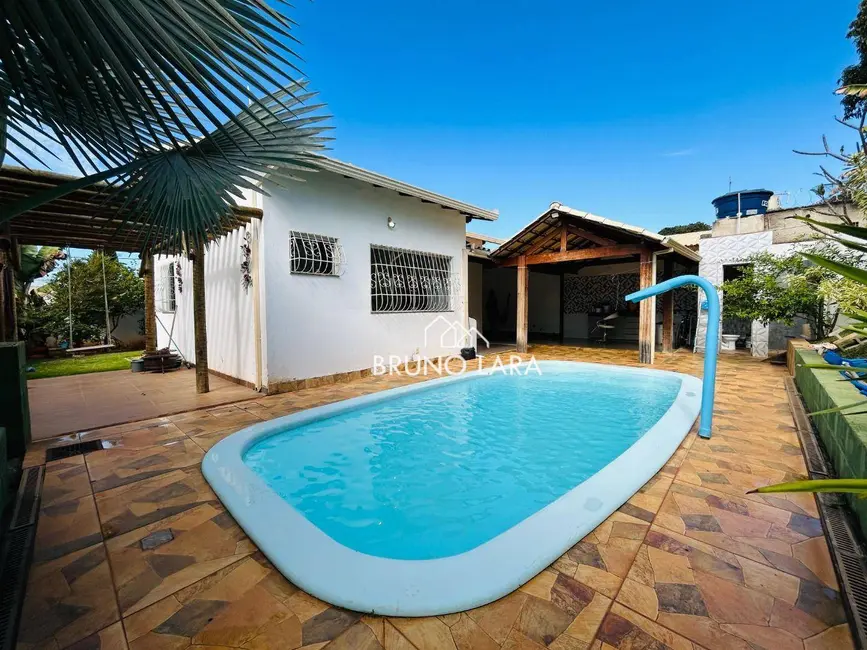 Foto 1 de Casa com 3 quartos à venda, 360m2 em Igarape - MG