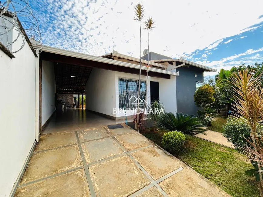 Foto 2 de Casa com 3 quartos à venda, 360m2 em Igarape - MG