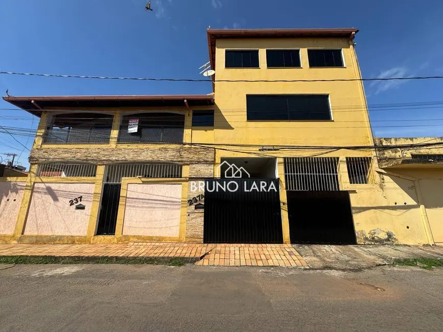 Foto 1 de Casa com 3 quartos para alugar, 300m2 em Igarape - MG