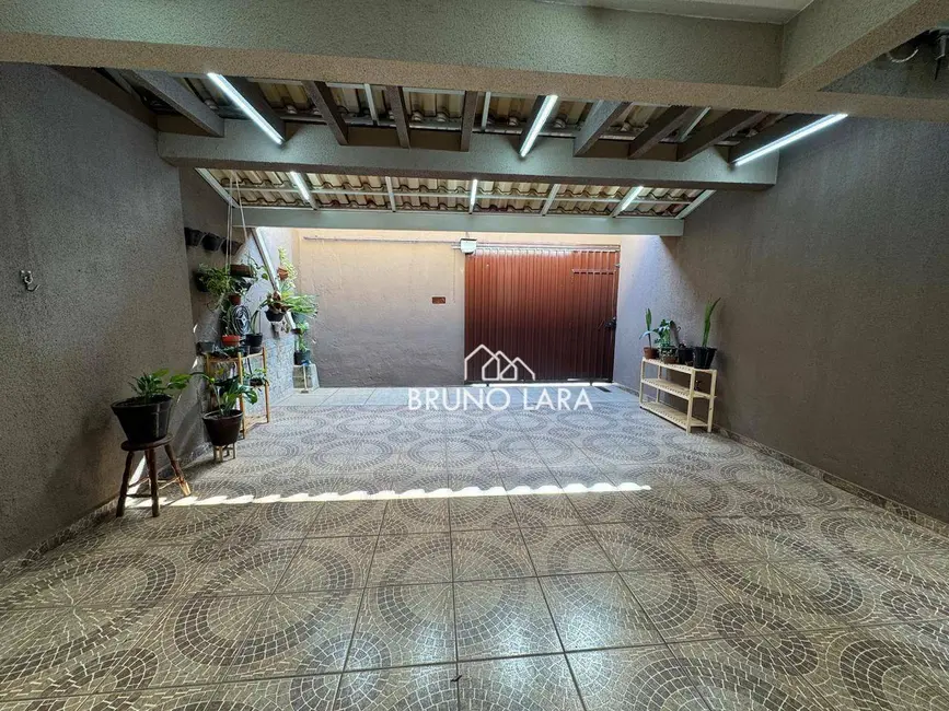 Foto 3 de Casa com 3 quartos à venda, 126m2 em Parque das Acácias, Betim - MG
