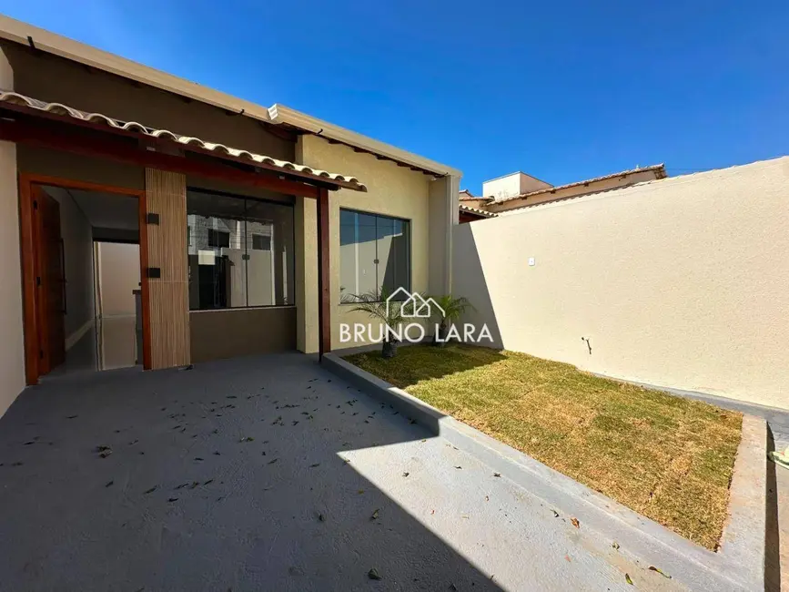 Foto 1 de Casa com 2 quartos à venda, 120m2 em Igarape - MG