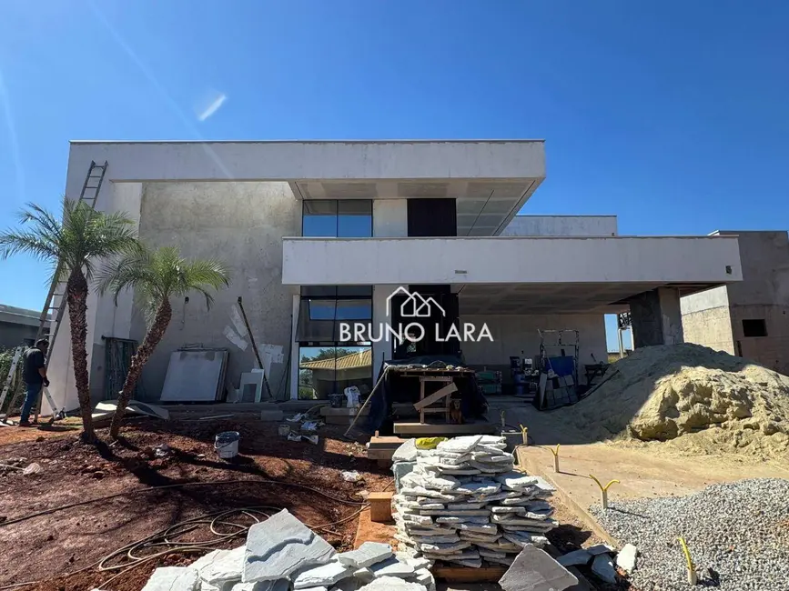 Foto 1 de Casa de Condomínio com 4 quartos à venda, 1000m2 em Igarape - MG