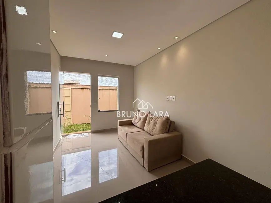 Foto 4 de Casa com 2 quartos para alugar, 180m2 em Igarape - MG