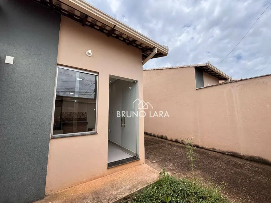Foto 2 de Casa com 2 quartos para alugar, 180m2 em Igarape - MG