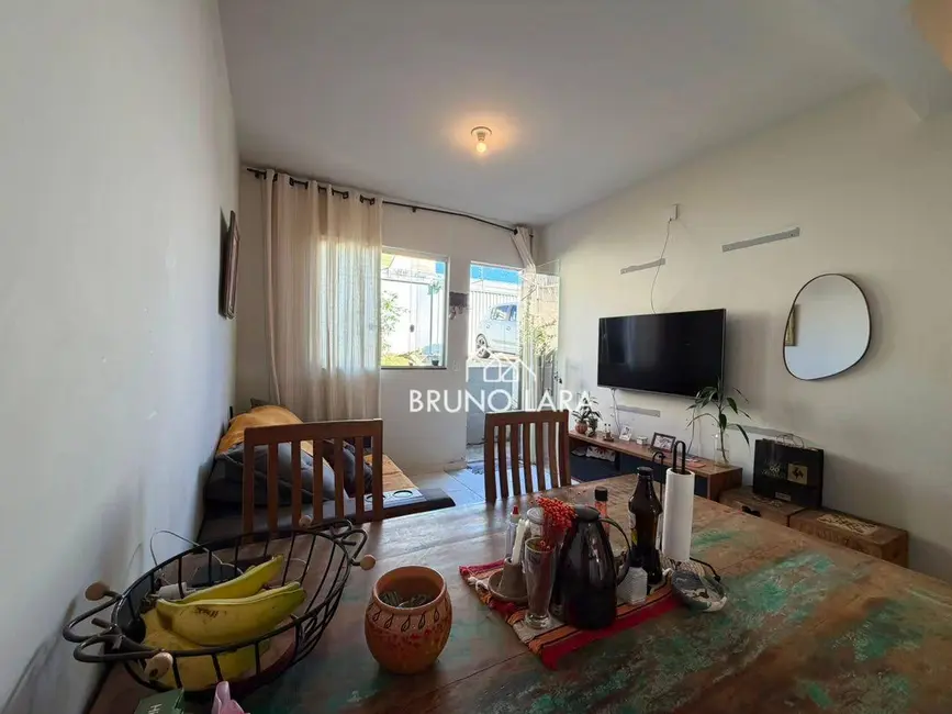 Foto 6 de Casa com 2 quartos à venda, 180m2 em Sao Joaquim De Bicas - MG