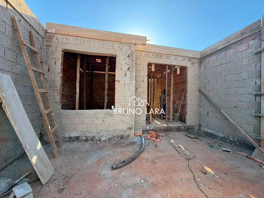Foto 9 de Casa com 2 quartos à venda, 120m2 em Igarape - MG