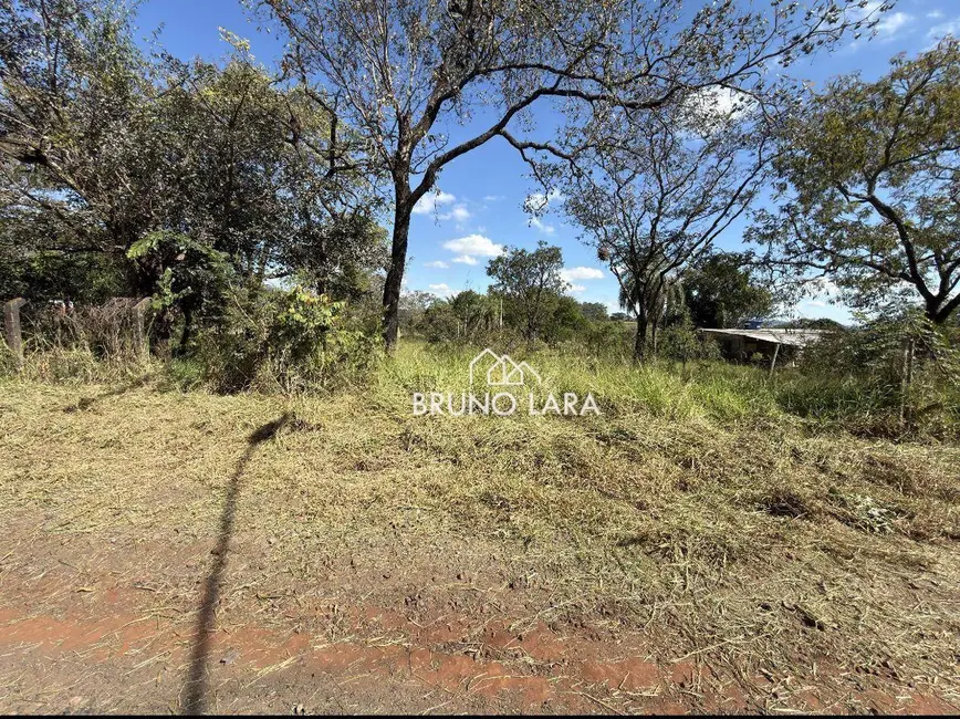 Foto 1 de Terreno / Lote à venda, 1000m2 em Igarape - MG
