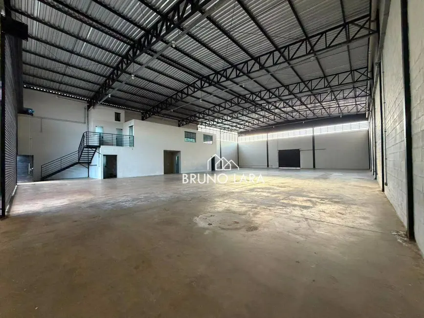 Foto 1 de Armazém / Galpão à venda, 950m2 em Igarape - MG