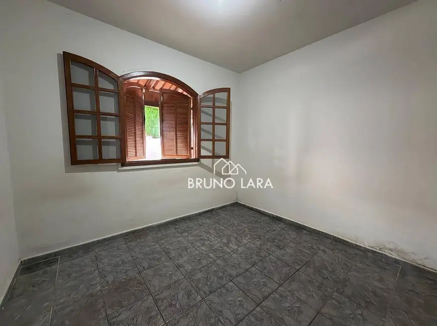 Foto 6 de Casa com 3 quartos à venda, 360m2 em Sao Joaquim De Bicas - MG