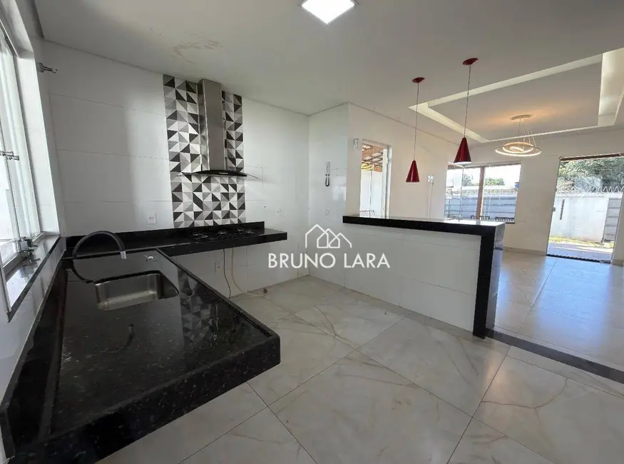 Foto 6 de Casa com 3 quartos à venda, 360m2 em Igarape - MG