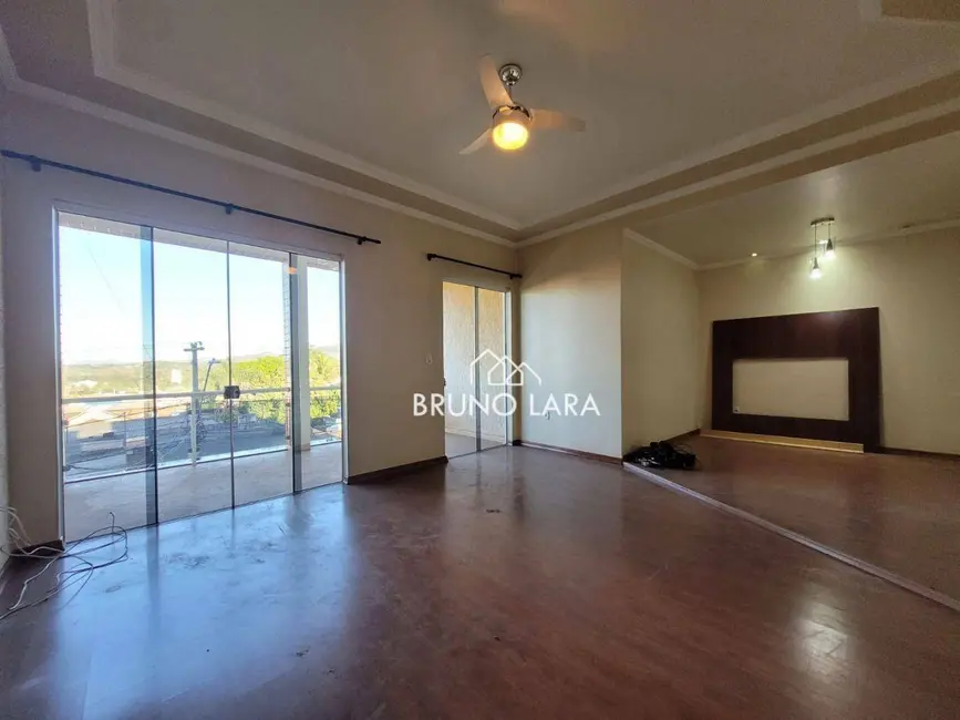 Foto 2 de Apartamento com 4 quartos para alugar, 200m2 em Centro, Igarape - MG