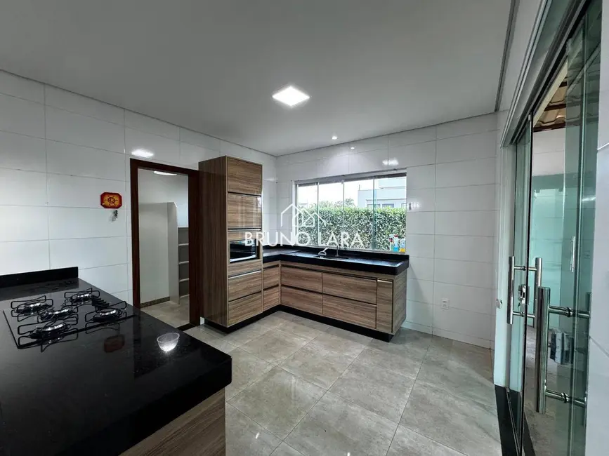 Casa com 3 quartos para alugar, 1000m2 em Igarape - MG - imagem 7 Foto 7 de Casa com 3 quartos para alugar, 1000m2 em Igarape - MG
