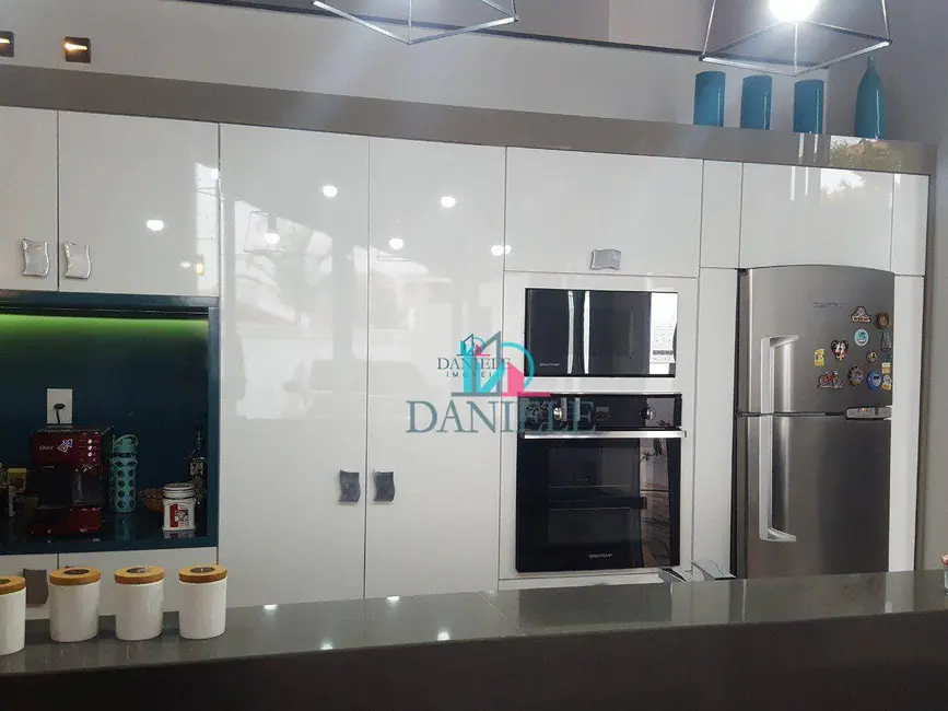 Foto 7 de Casa com 3 quartos à venda, 350m2 em Residencial Cambuy, Araraquara - SP