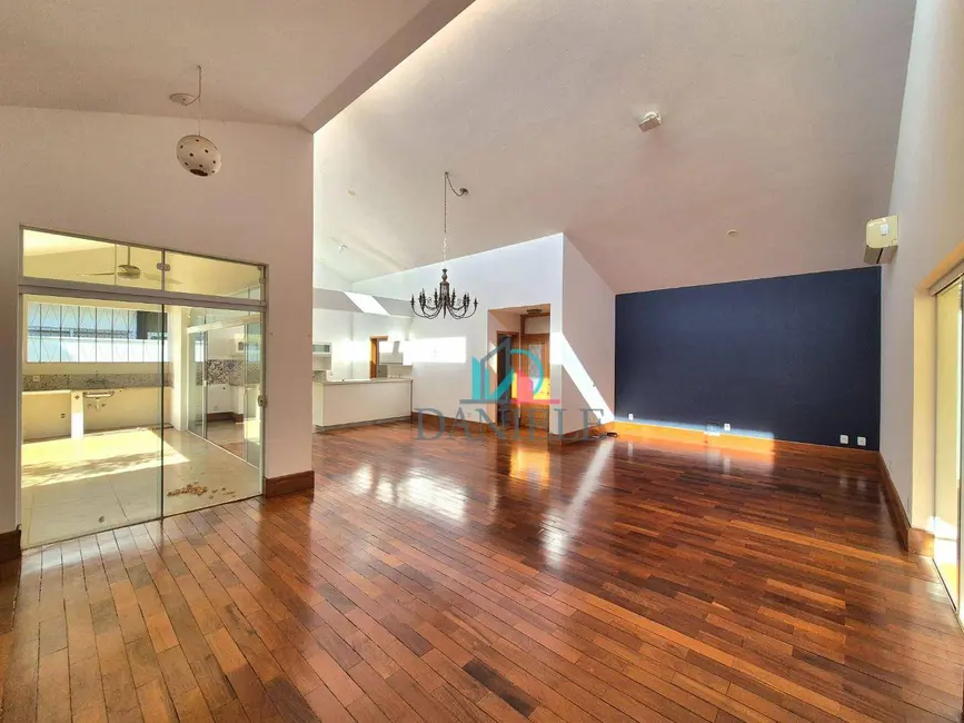 Foto 1 de Casa de Condomínio com 4 quartos à venda, 480m2 em Parque Residencial Damha, Araraquara - SP