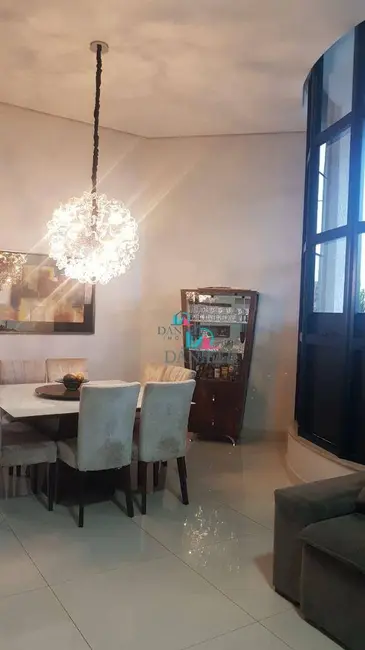 Foto 4 de Casa de Condomínio com 3 quartos à venda, 388m2 em Jardim Magnólias, Araraquara - SP