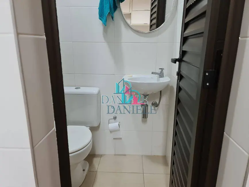 Apartamento com 3 quartos à venda, 145m2 em Centro, Araraquara - SP - imagem 7 Foto 7 de Apartamento com 3 quartos à venda, 145m2 em Centro, Araraquara - SP
