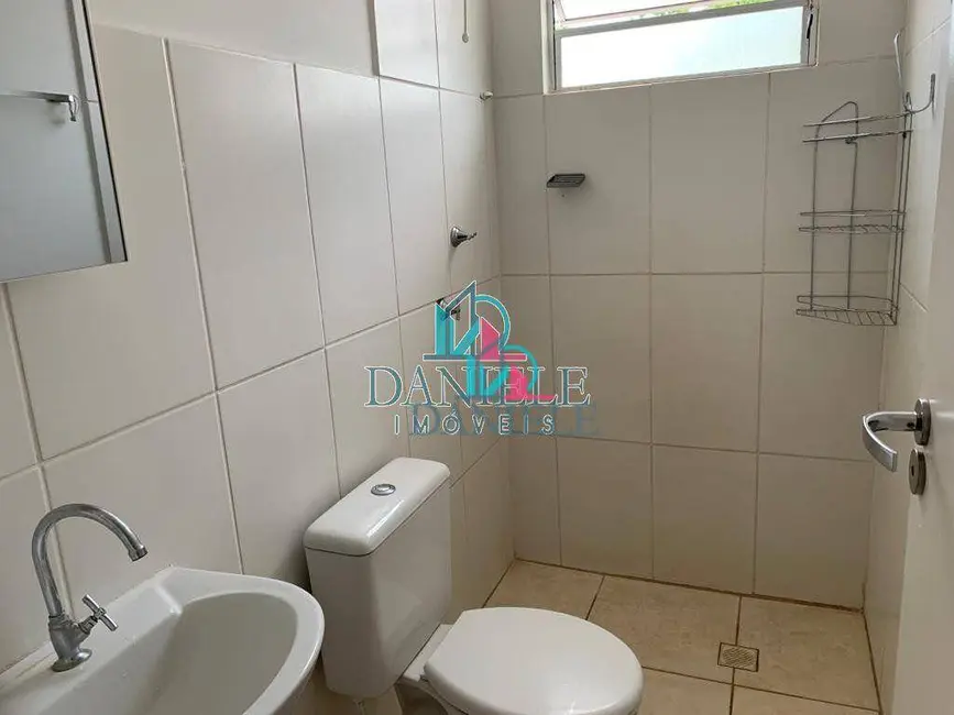 Apartamento com 2 quartos à venda, 51m2 em Jardim dos Manacás, Araraquara - SP - imagem 3 Foto 3 de Apartamento com 2 quartos à venda, 51m2 em Jardim dos Manacás, Araraquara - SP