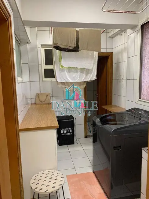 Apartamento com 3 quartos à venda, 124m2 em Centro, Araraquara - SP - imagem 7 Foto 7 de Apartamento com 3 quartos à venda, 124m2 em Centro, Araraquara - SP