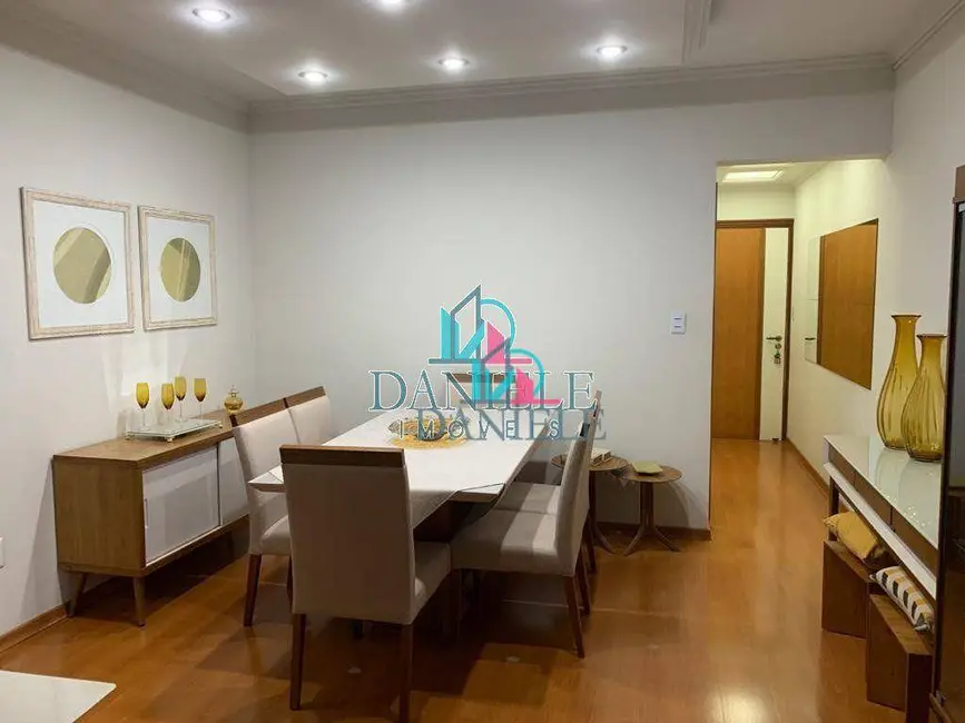 Apartamento com 3 quartos à venda, 124m2 em Centro, Araraquara - SP - imagem 3 Foto 3 de Apartamento com 3 quartos à venda, 124m2 em Centro, Araraquara - SP