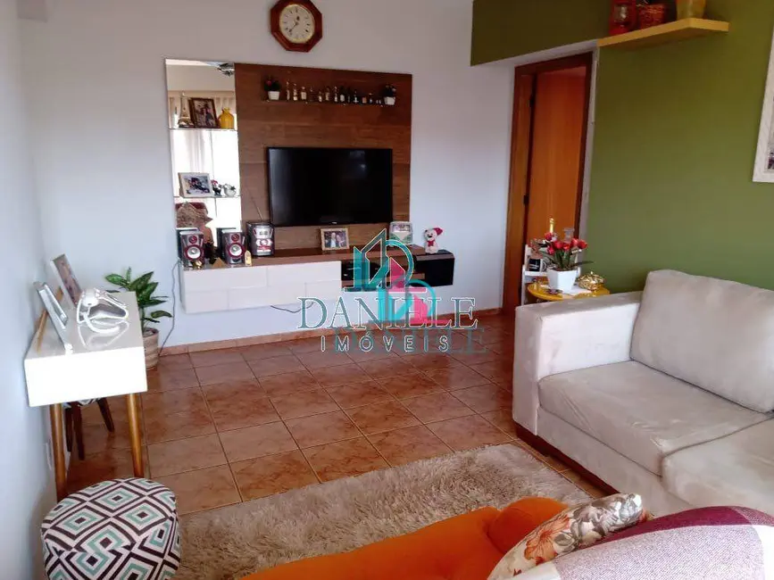 Foto 1 de Apartamento com 2 quartos à venda, 141m2 em Jardim Guanabara, Araraquara - SP
