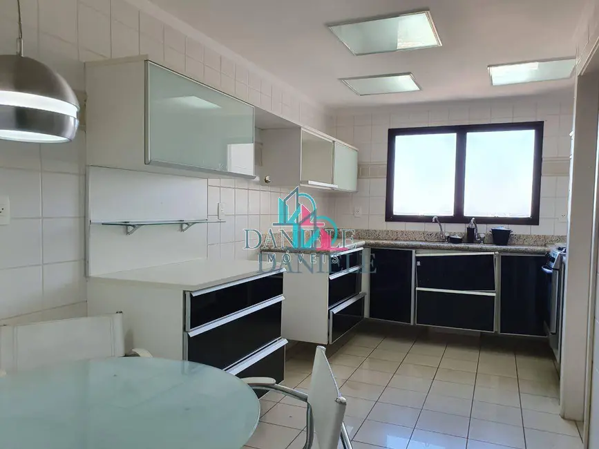 Apartamento com 3 quartos à venda, 150m2 em Vila João Godói, Araraquara - SP - imagem 7 Foto 7 de Apartamento com 3 quartos à venda, 150m2 em Vila João Godói, Araraquara - SP