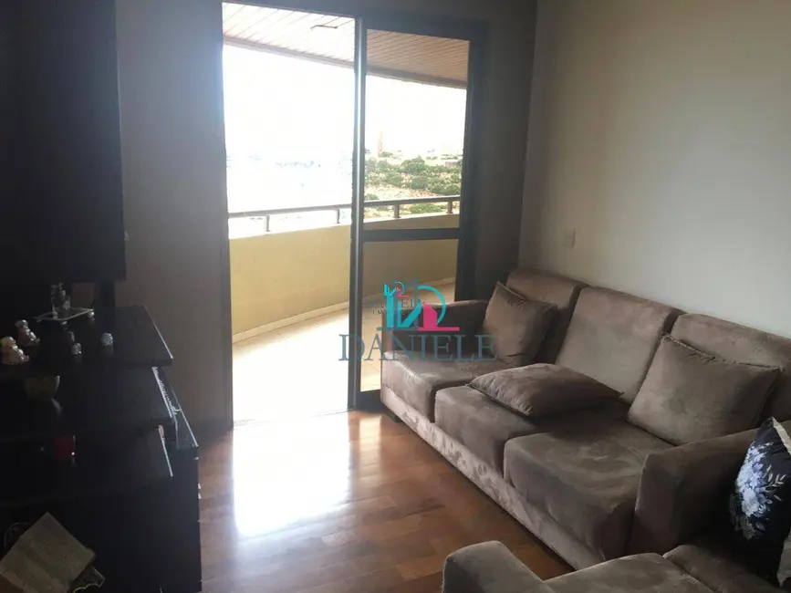 Apartamento com 3 quartos à venda, 339m2 em Centro, Araraquara - SP - imagem 8 Foto 8 de Apartamento com 3 quartos à venda, 339m2 em Centro, Araraquara - SP