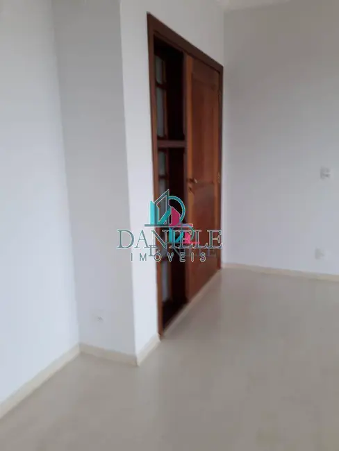 Apartamento com 4 quartos à venda, 339m2 em Centro, Araraquara - SP - imagem 8 Foto 8 de Apartamento com 4 quartos à venda, 339m2 em Centro, Araraquara - SP
