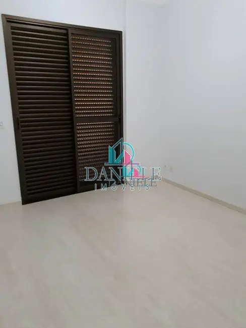 Apartamento com 4 quartos à venda, 339m2 em Centro, Araraquara - SP - imagem 9 Foto 9 de Apartamento com 4 quartos à venda, 339m2 em Centro, Araraquara - SP
