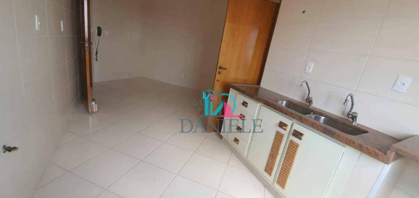 Apartamento com 3 quartos à venda, 276m2 em Centro, Araraquara - SP - imagem 8 Foto 8 de Apartamento com 3 quartos à venda, 276m2 em Centro, Araraquara - SP