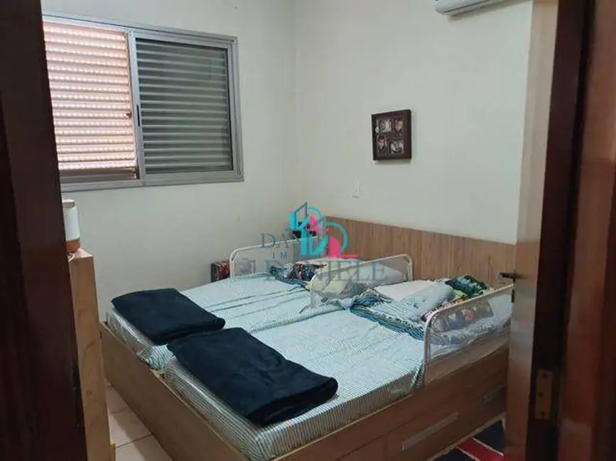 Apartamento com 2 quartos à venda, 85m2 em Jardim Tinen, Araraquara - SP - imagem 9 Foto 9 de Apartamento com 2 quartos à venda, 85m2 em Jardim Tinen, Araraquara - SP