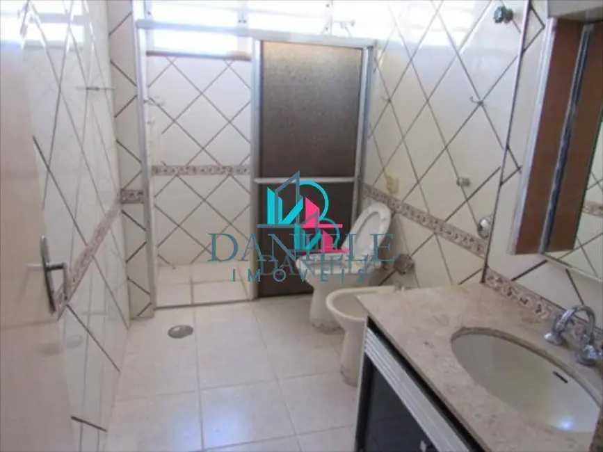 Apartamento com 3 quartos à venda, 119m2 em Centro, Araraquara - SP - imagem 4 Foto 4 de Apartamento com 3 quartos à venda, 119m2 em Centro, Araraquara - SP