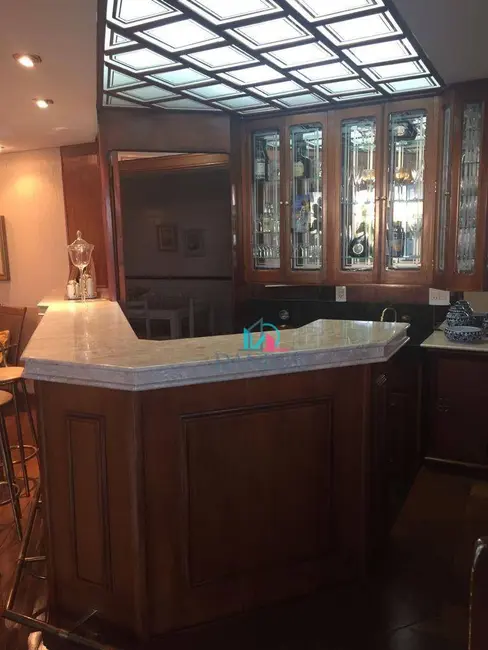 Apartamento com 4 quartos à venda, 315m2 em Centro, Araraquara - SP - imagem 7 Foto 7 de Apartamento com 4 quartos à venda, 315m2 em Centro, Araraquara - SP