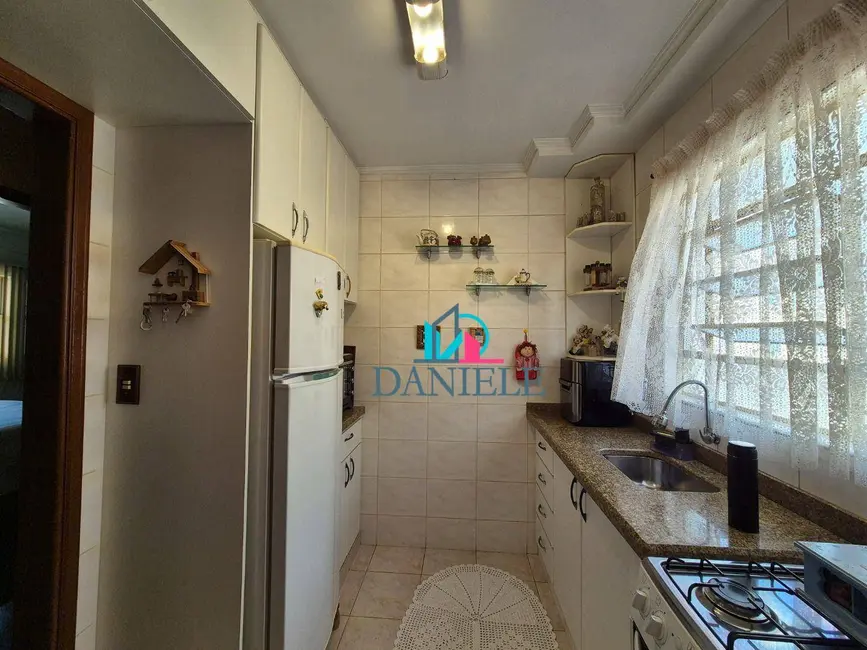 Foto 6 de Apartamento com 2 quartos à venda, 53m2 em Jardim Europa (Vila Xavier), Araraquara - SP