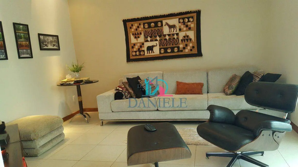 Casa de Condomínio com 4 quartos à venda, 1250m2 em Jardim Vale das Rosas, Araraquara - SP - imagem 7 Foto 7 de Casa de Condomínio com 4 quartos à venda, 1250m2 em Jardim Vale das Rosas, Araraquara - SP