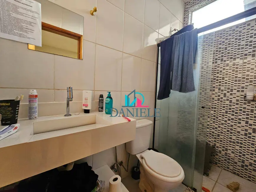 Casa de Condomínio com 3 quartos à venda, 265m2 em Jardim Maria Luiza IV, Araraquara - SP - imagem 6 Foto 6 de Casa de Condomínio com 3 quartos à venda, 265m2 em Jardim Maria Luiza IV, Araraquara - SP