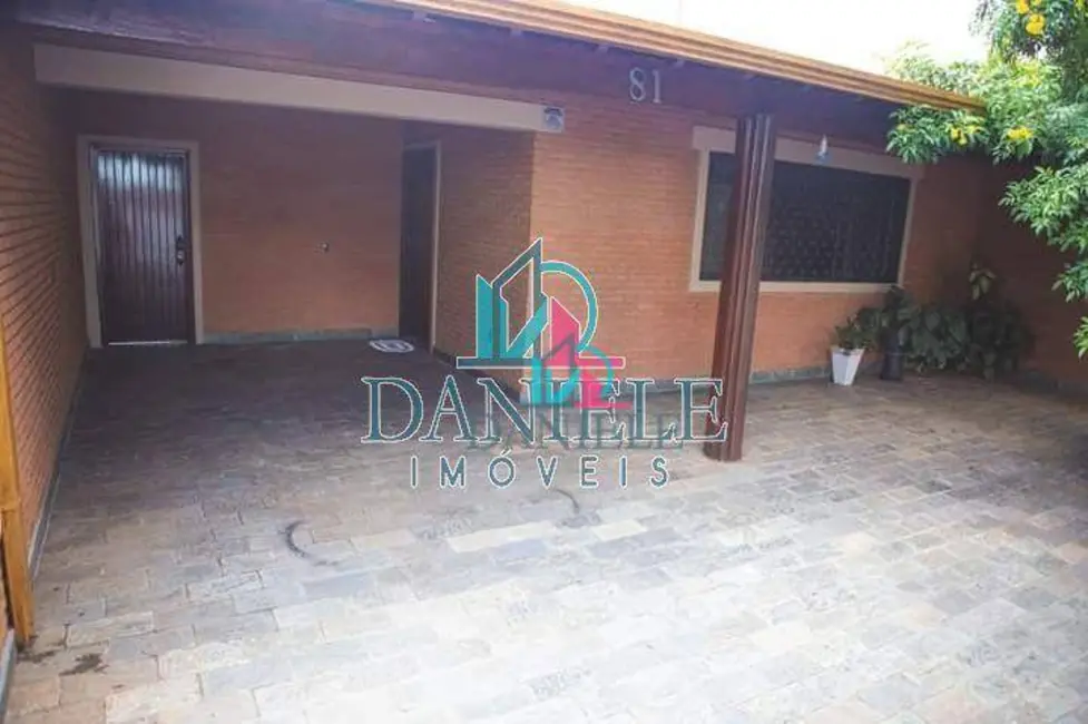 Casa com 3 quartos à venda, 250m2 em Jardim Pinheiros (Vila Xavier), Araraquara - SP - imagem 2 Foto 2 de Casa com 3 quartos à venda, 250m2 em Jardim Pinheiros (Vila Xavier), Araraquara - SP