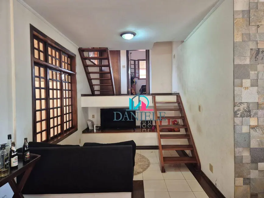 Casa com 3 quartos à venda, 300m2 em Jardim Primor, Araraquara - SP - imagem 8 Foto 8 de Casa com 3 quartos à venda, 300m2 em Jardim Primor, Araraquara - SP