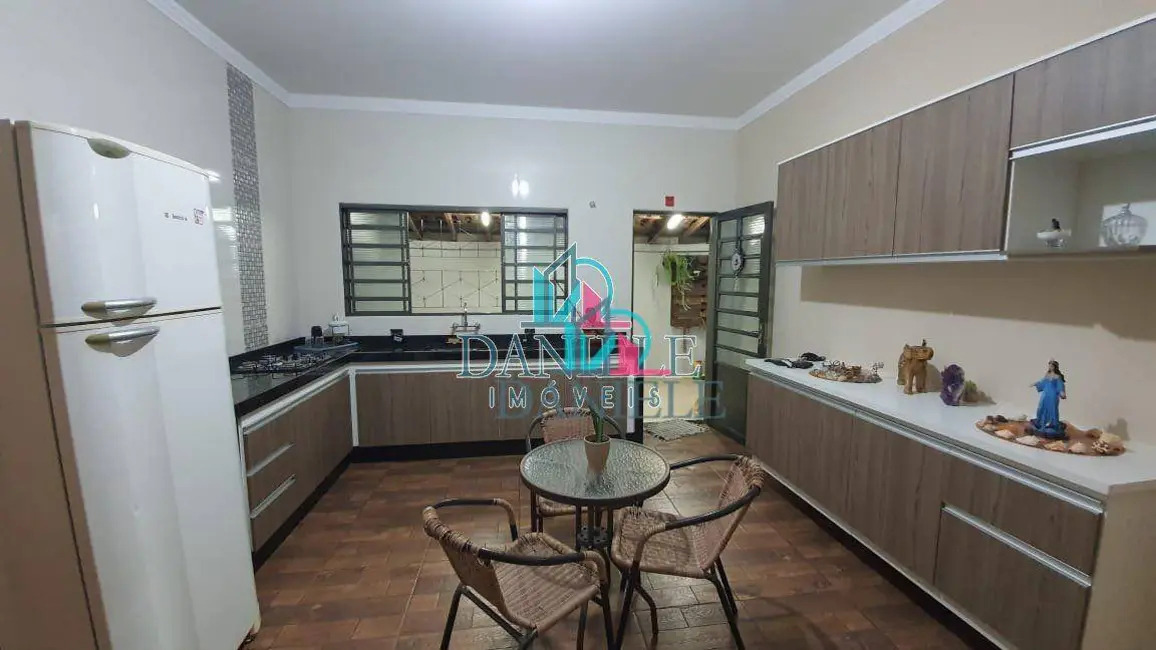Foto 4 de Casa com 2 quartos à venda, 206m2 em Jardim Nova Araraquara, Araraquara - SP