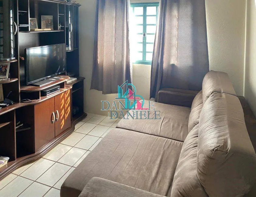 Casa com 2 quartos à venda, 282m2 em Jardim do Bosque, Araraquara - SP - imagem 6 Foto 6 de Casa com 2 quartos à venda, 282m2 em Jardim do Bosque, Araraquara - SP